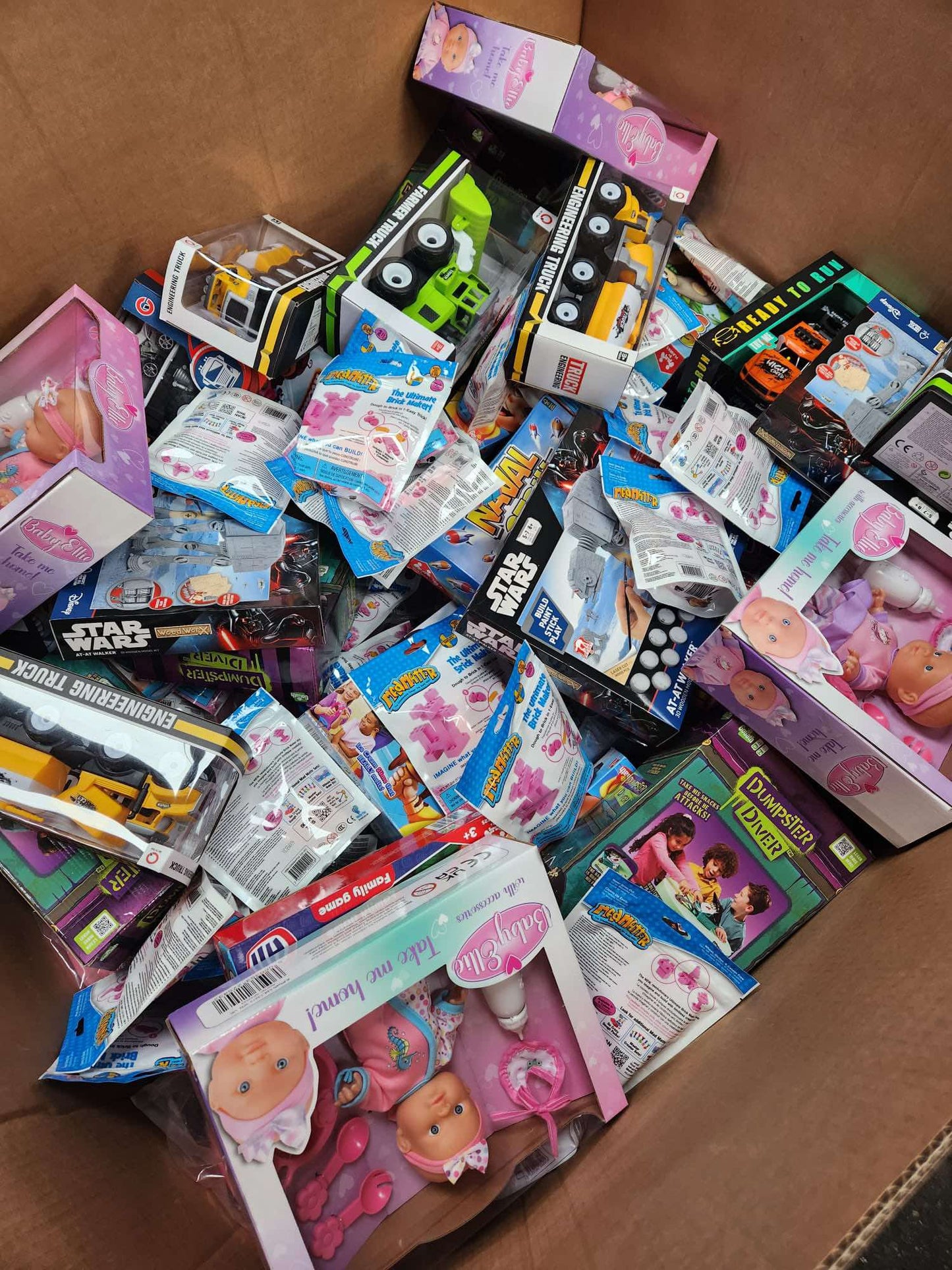 Brand New Toy Pallet Mixed Toys
